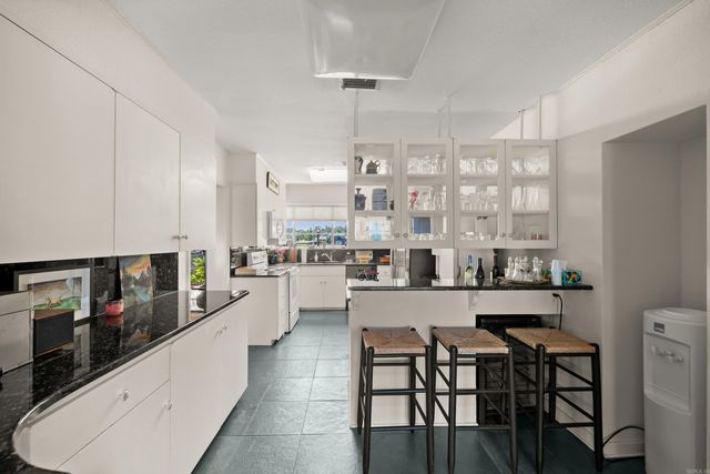 195 PENINSULA Point, Hot Springs, AR 71901