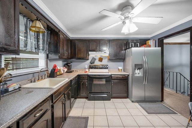 76 Maple St., Methuen, MA 01844