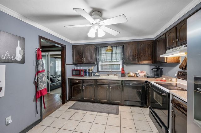 76 Maple St., Methuen, MA 01844