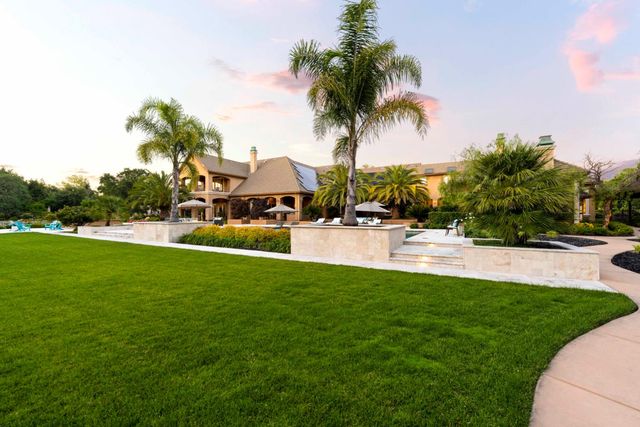 9205 Tuscany Oaks Ct, Granite Bay, CA 95746