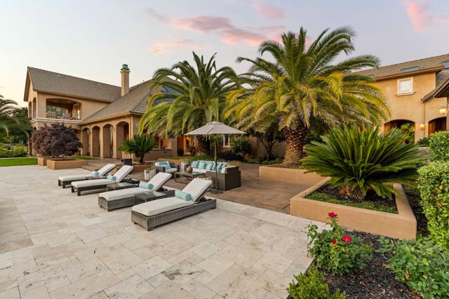 9205 Tuscany Oaks Ct, Granite Bay, CA 95746