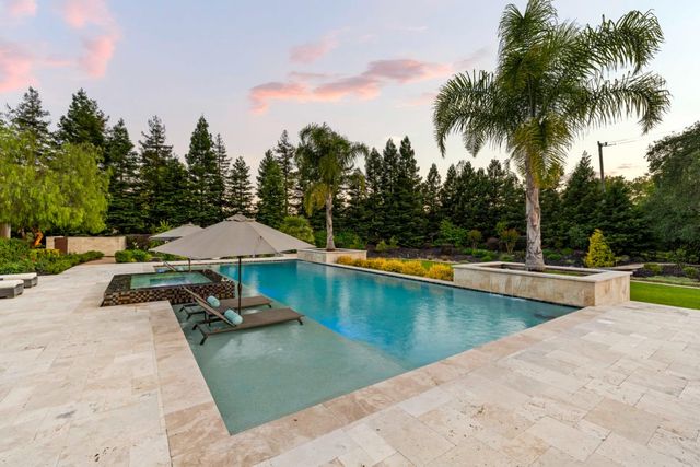 9205 Tuscany Oaks Ct, Granite Bay, CA 95746