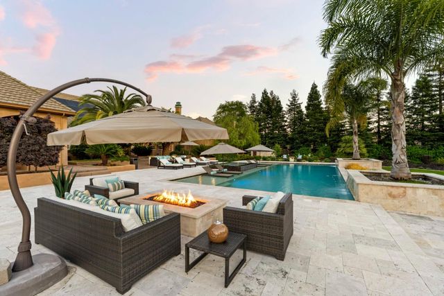 9205 Tuscany Oaks Ct, Granite Bay, CA 95746