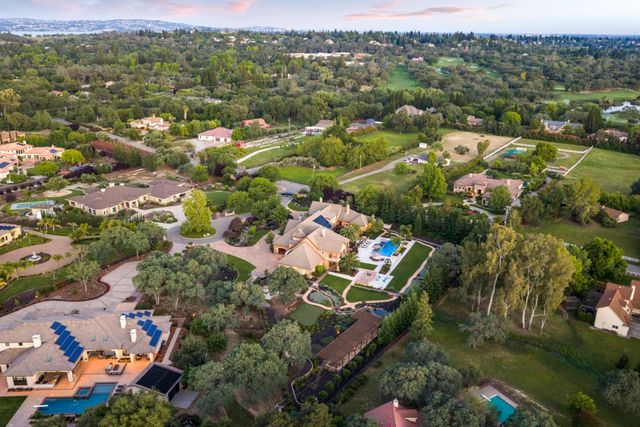 9205 Tuscany Oaks Ct, Granite Bay, CA 95746