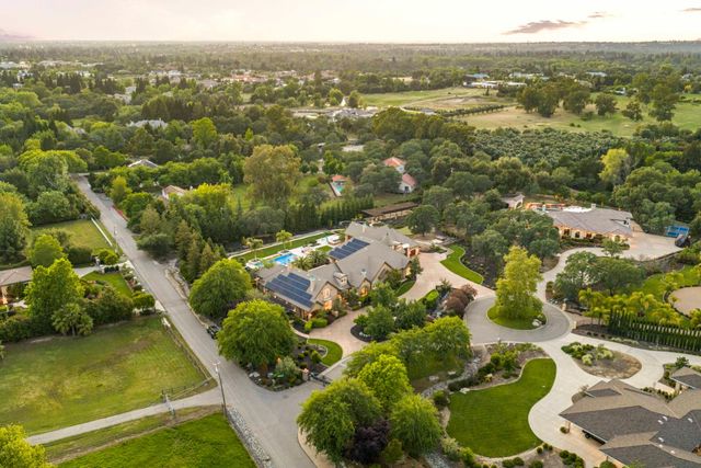 9205 Tuscany Oaks Ct, Granite Bay, CA 95746