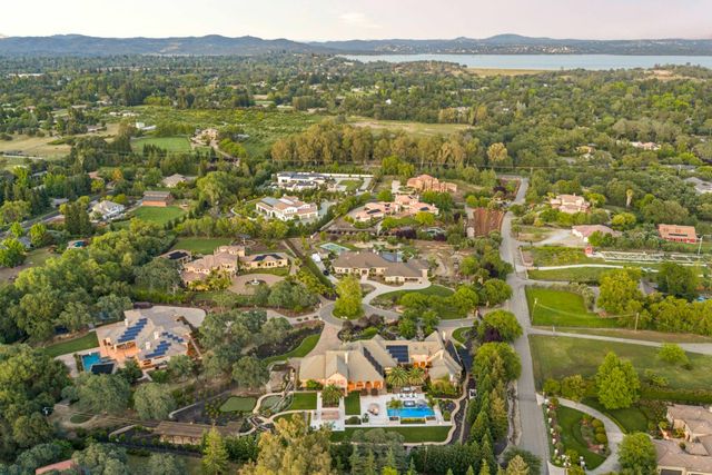 9205 Tuscany Oaks Ct, Granite Bay, CA 95746
