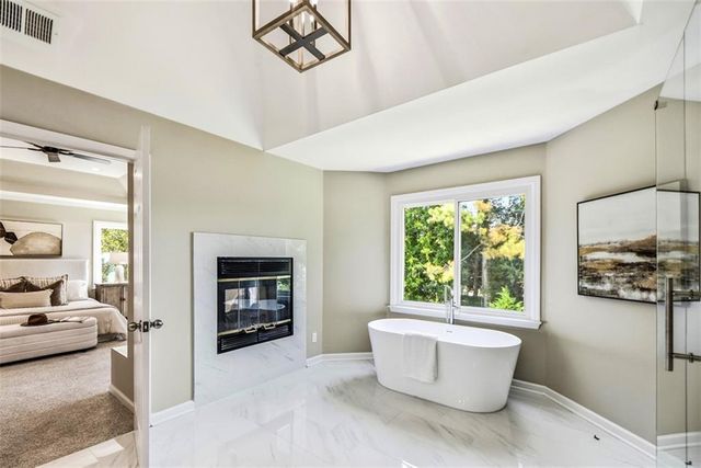 10590 Stonepoint Place, Johns Creek, GA 30097