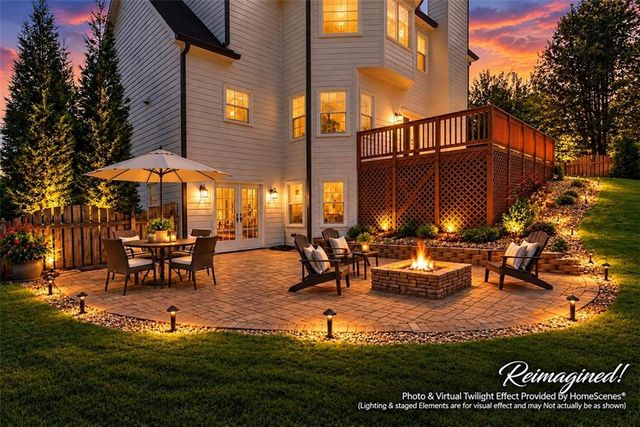 10590 Stonepoint Place, Johns Creek, GA 30097
