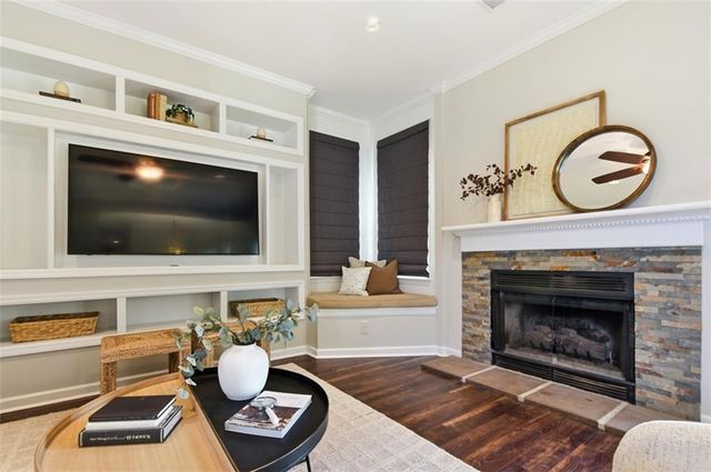 10590 Stonepoint Place, Johns Creek, GA 30097