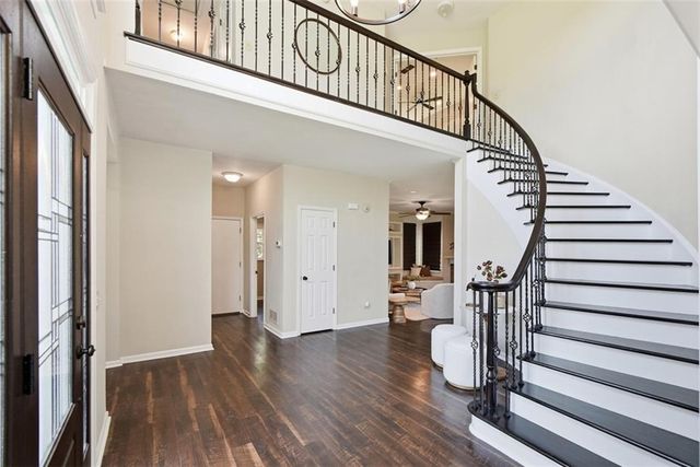 10590 Stonepoint Place, Johns Creek, GA 30097