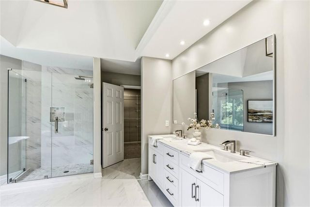 10590 Stonepoint Place, Johns Creek, GA 30097