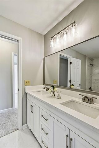10590 Stonepoint Place, Johns Creek, GA 30097