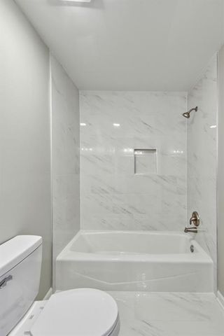 10590 Stonepoint Place, Johns Creek, GA 30097