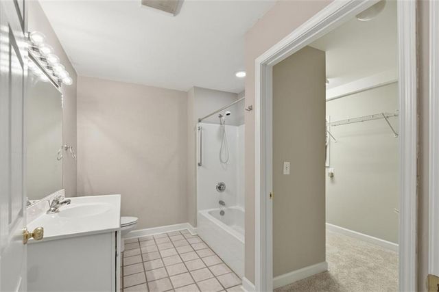 10590 Stonepoint Place, Johns Creek, GA 30097