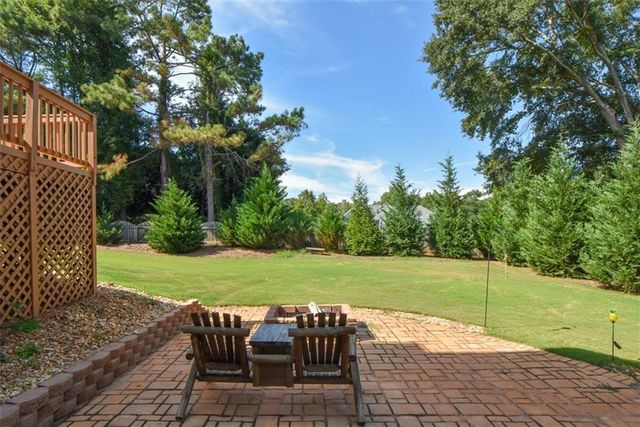 10590 Stonepoint Place, Johns Creek, GA 30097