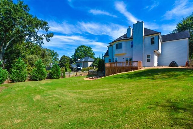 10590 Stonepoint Place, Johns Creek, GA 30097