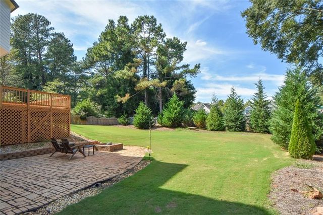 10590 Stonepoint Place, Johns Creek, GA 30097