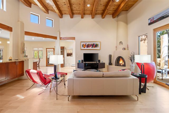 761 Aspen Compound, Santa Fe, NM 87501