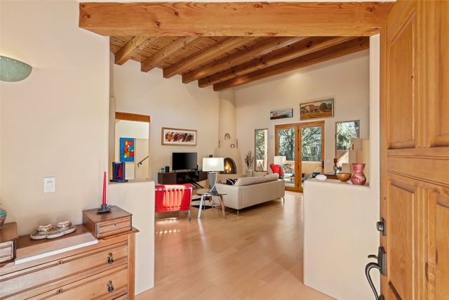 761 Aspen Compound, Santa Fe, NM 87501