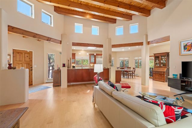 761 Aspen Compound, Santa Fe, NM 87501