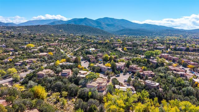 761 Aspen Compound, Santa Fe, NM 87501
