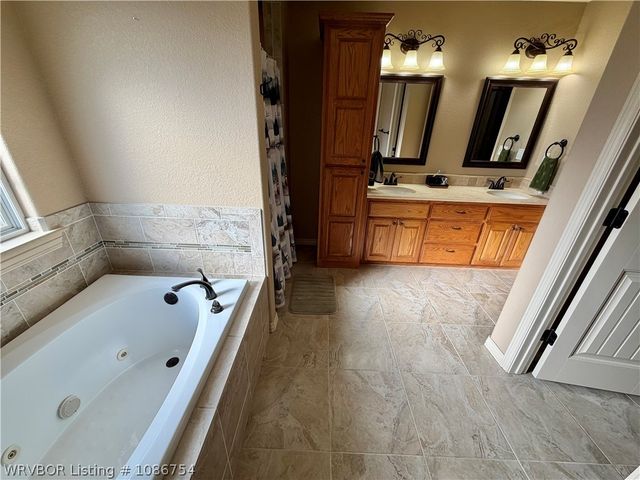 2914 Silver Maple Lane, Poteau, OK 74953