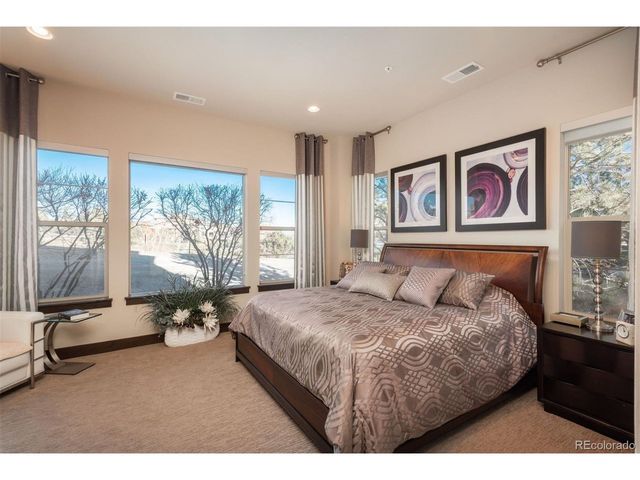 10191 Spring Green Dr, Englewood, CO 80112