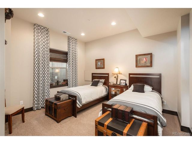 10191 Spring Green Dr, Englewood, CO 80112