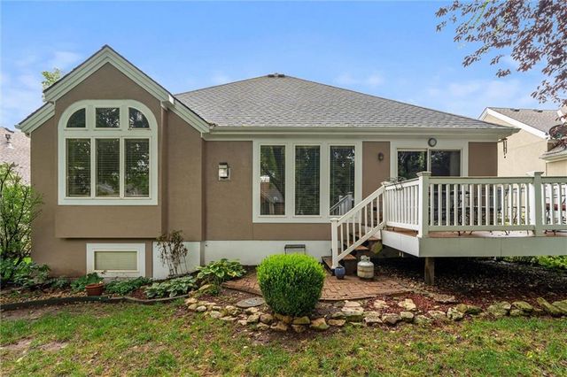 708 W 131st Place, Kansas City, MO 64145