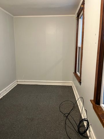 33 E 119th Street, Chicago, IL 60628