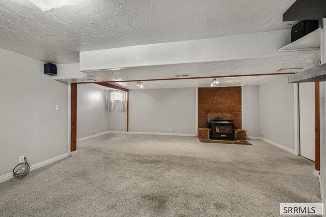 71 N 3rd W, Rexburg, ID 83440