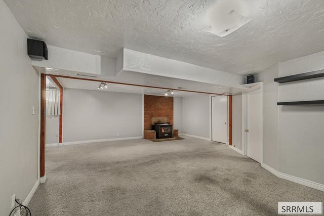71 N 3rd W, Rexburg, ID 83440