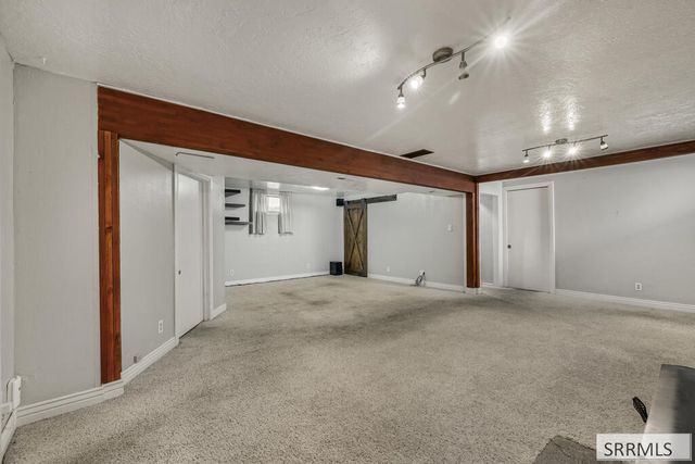 71 N 3rd W, Rexburg, ID 83440