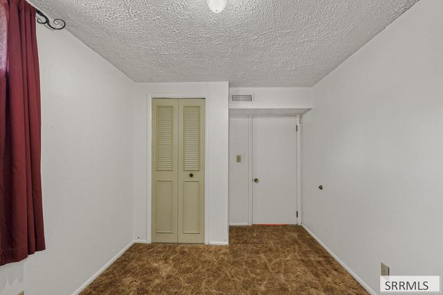 71 N 3rd W, Rexburg, ID 83440