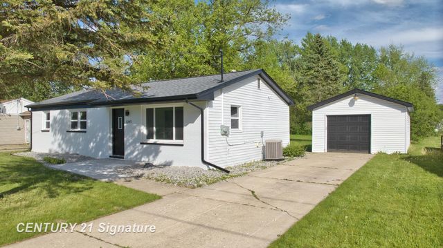1245 E Outer Drive, Saginaw, MI 48601