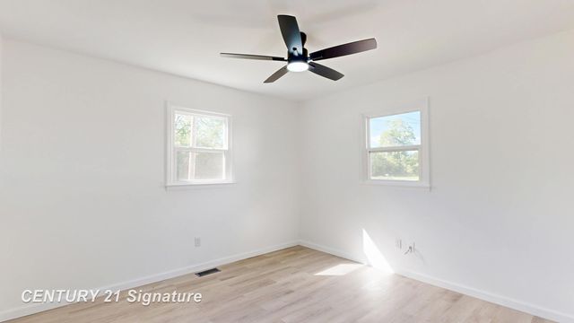 1245 E Outer Drive, Saginaw, MI 48601