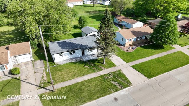 1245 E Outer Drive, Saginaw, MI 48601