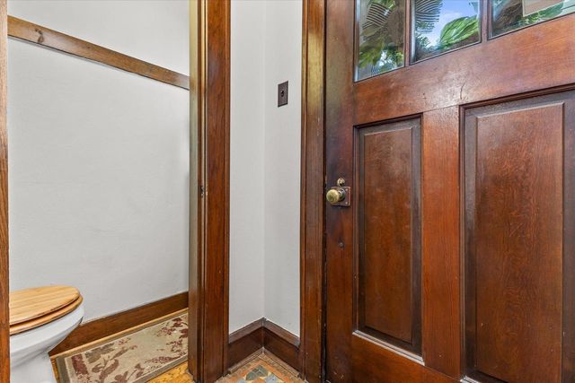 1502 80th STREET, West Allis, WI 53214