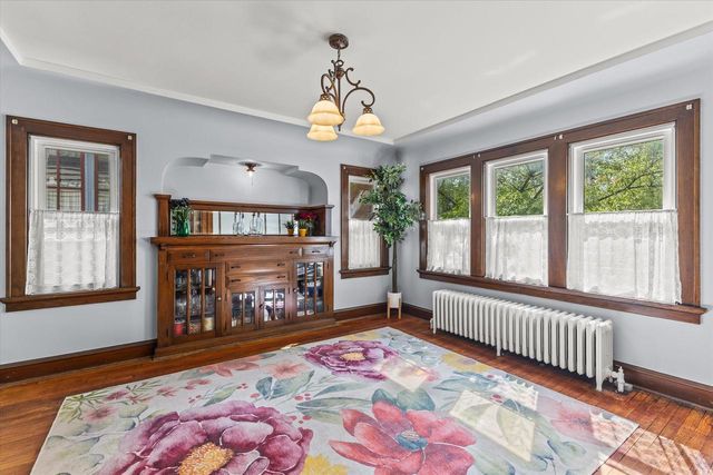 1502 80th STREET, West Allis, WI 53214
