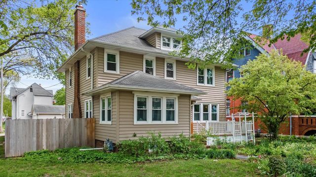 1502 80th STREET, West Allis, WI 53214