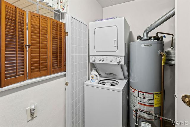 3413 Greenwood Lane, Godfrey, IL 62035