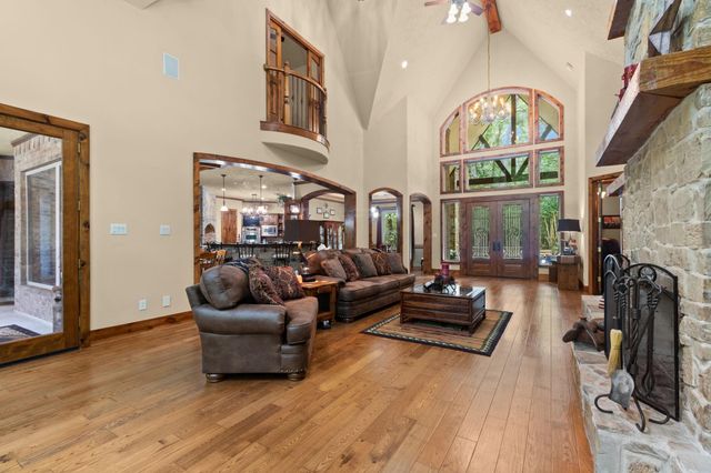 28913 Pleasant Forest, Magnolia, TX 77355