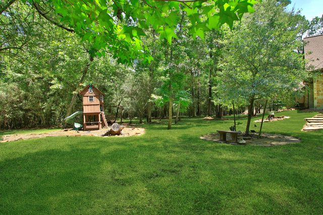 28913 Pleasant Forest, Magnolia, TX 77355