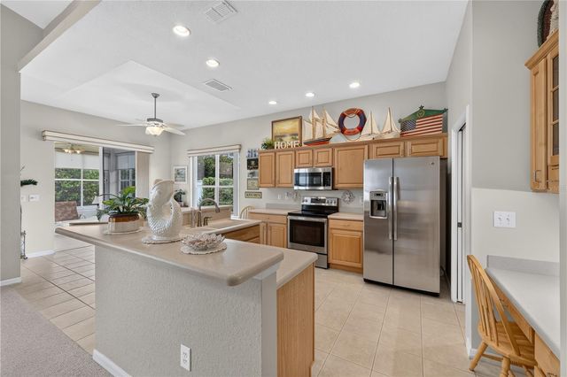 11042 SW 73RD COURT, Ocala, FL 34476