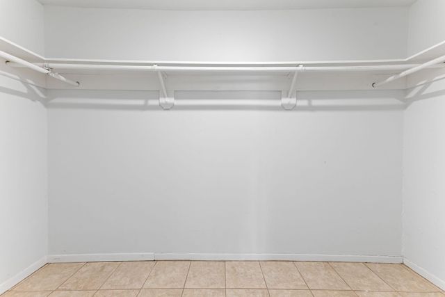 2731 Field Line Drive, Sugar Land, TX 77479