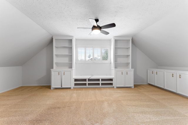 2731 Field Line Drive, Sugar Land, TX 77479