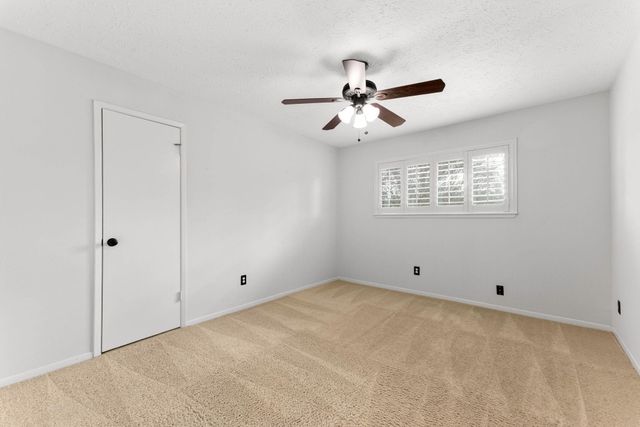 2731 Field Line Drive, Sugar Land, TX 77479