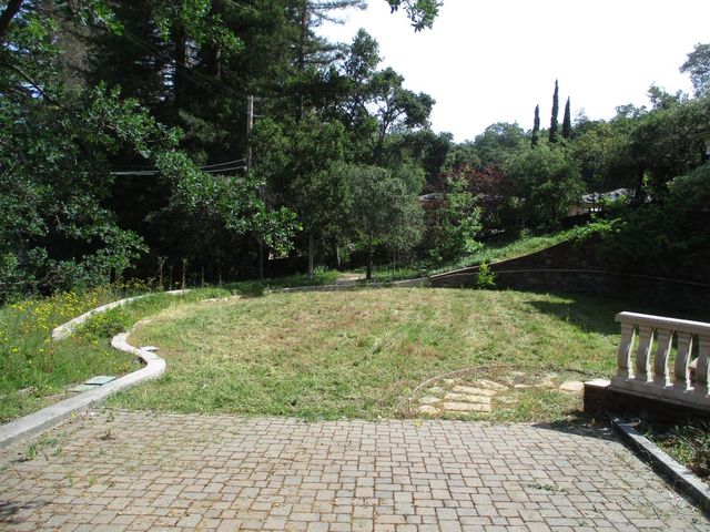 15520 Quito Road, Monte Sereno, CA 95030