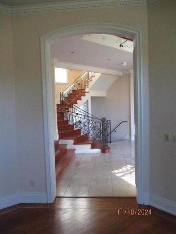 15520 Quito Road, Monte Sereno, CA 95030