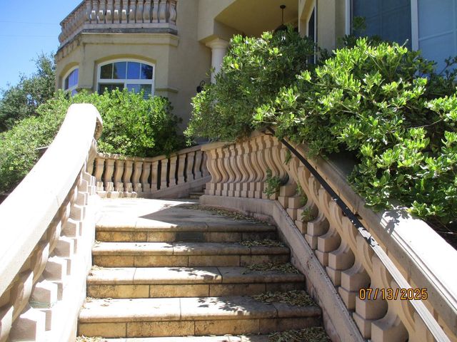 15520 Quito Road, Monte Sereno, CA 95030